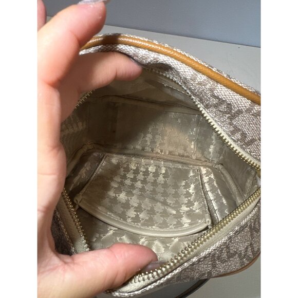 Karl Lagerfeld Paris Crossbody Purse Camera Bag MSRP $178 Modern City Artsy Logo - Picture 6 of 15